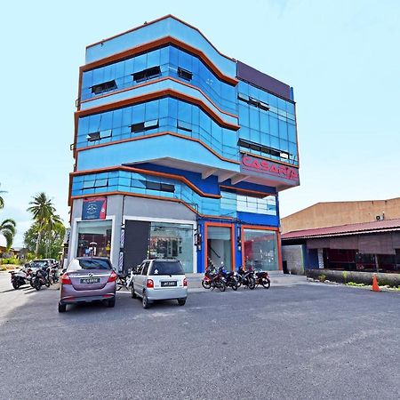 Oyo 90594 Hotel Casalink Paka Kültér fotó