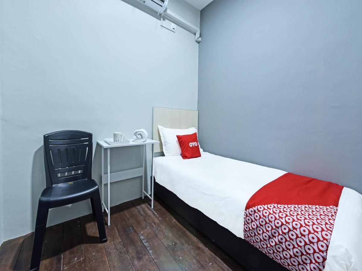 Oyo 90594 Hotel Casalink Paka Kültér fotó