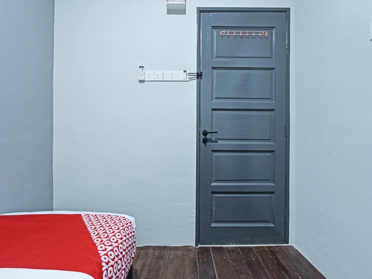 Oyo 90594 Hotel Casalink Paka Kültér fotó