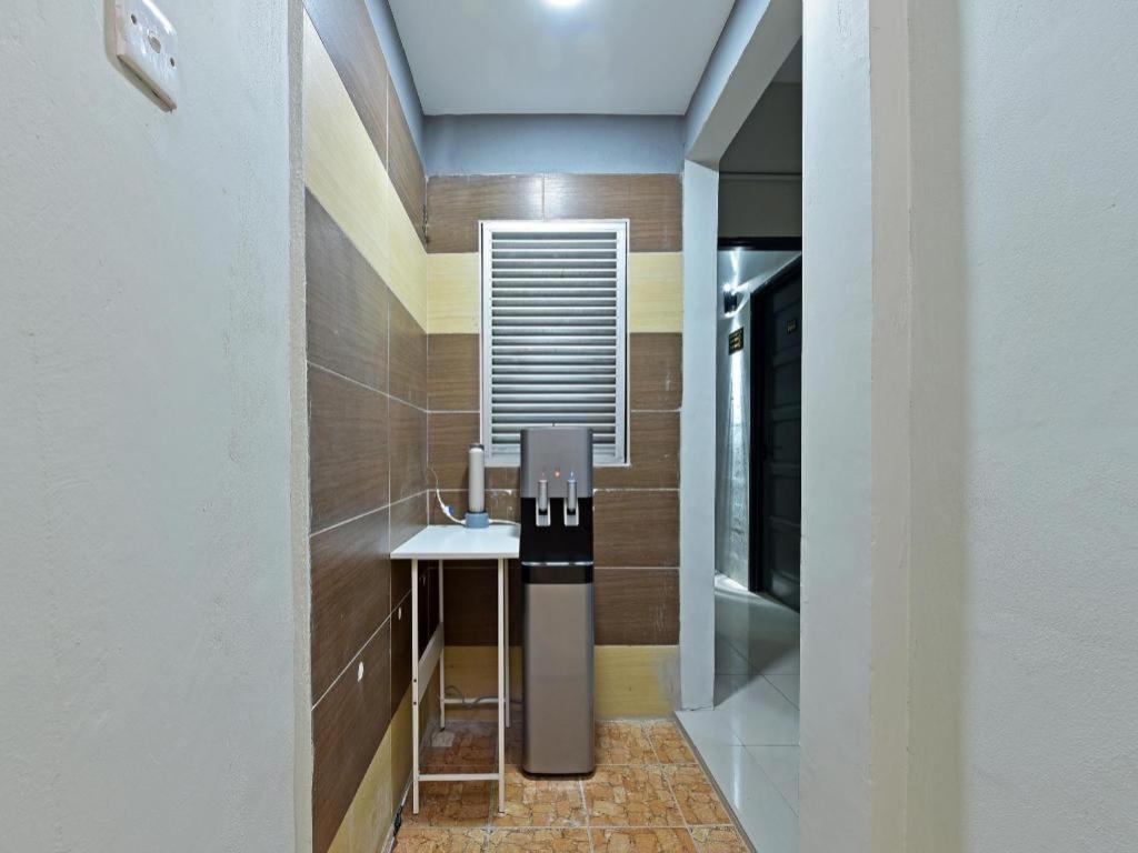 Oyo 90594 Hotel Casalink Paka Kültér fotó